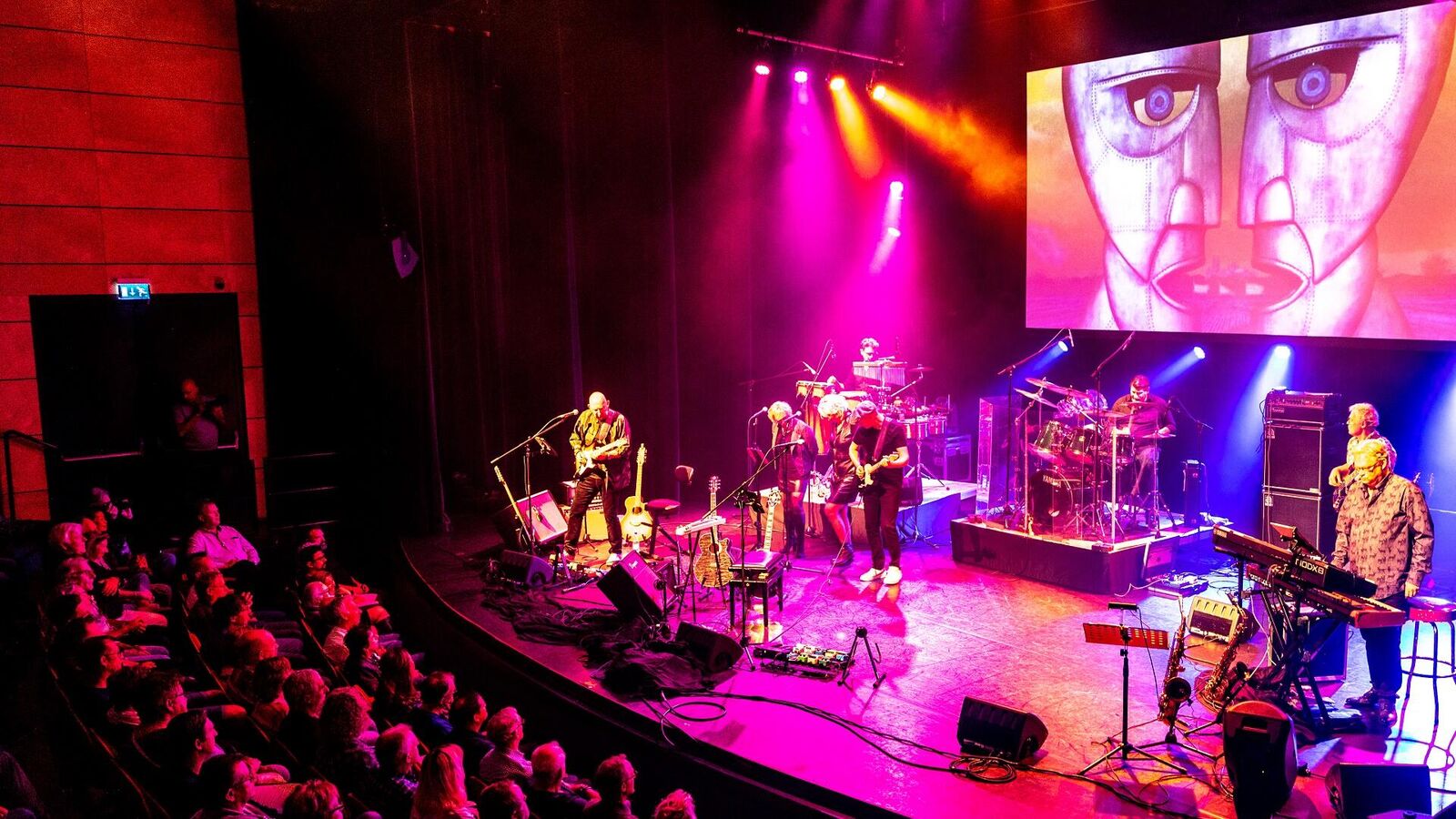 A tribute to Pink Floyd and other progressive rockclassics