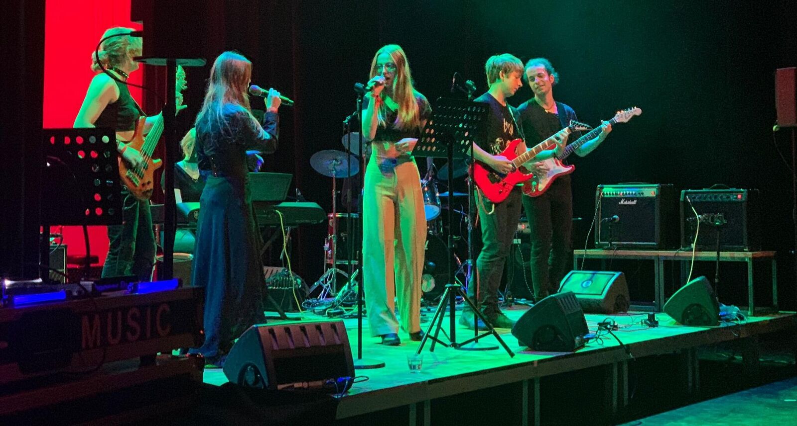 Banddag - De Popmarathon van Houten