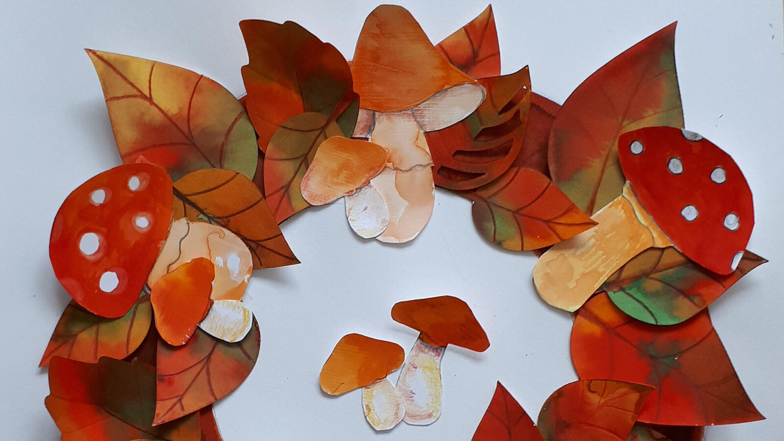 Kunstworkshop: Kleurige herfstkrans maken (6+)