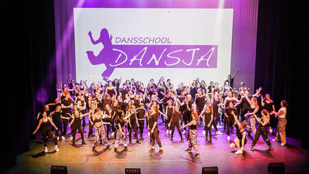 We love the 90's! - Show C - 13:30 uur